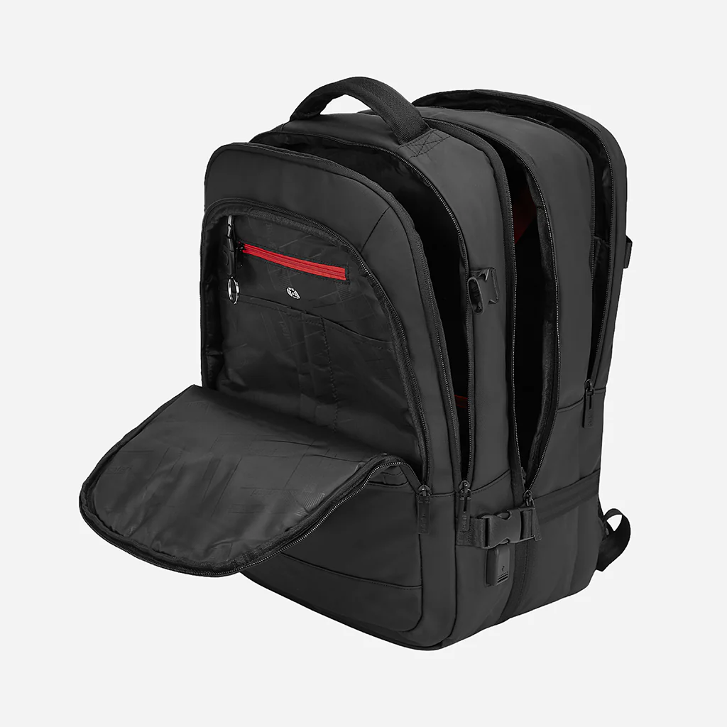 Safari Beyond 28L Black Overnighter Formal Backpack with USB Port - Image 7