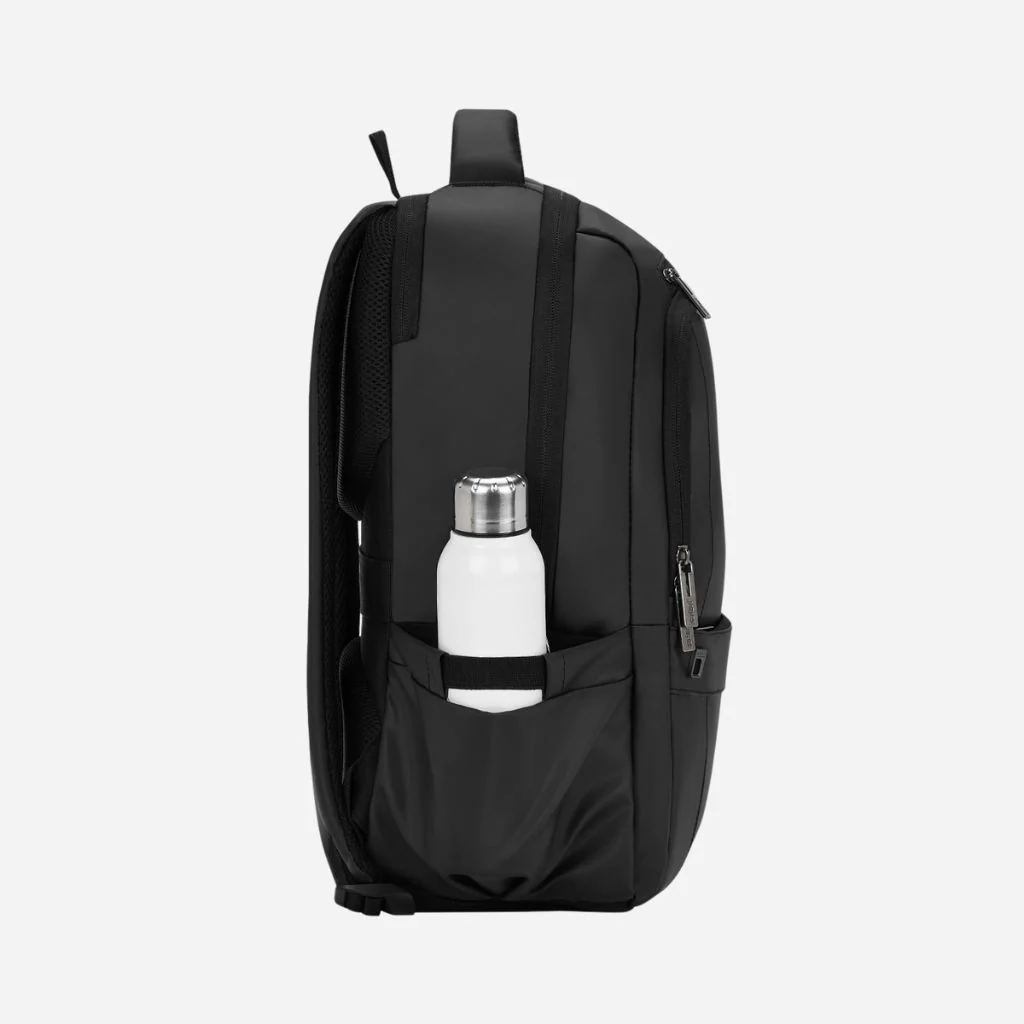 Safari Form Plus 3 32L Black Laptop Backpack with Easy Access Pockets - Image 6