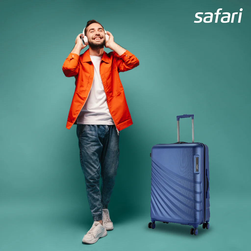 Safari Polaris Pro Titan Blue Trolley Bag Combo of Small and medium with TSA Lock, Dual wheels, Side Hooks and Wet Pouch - Image 7