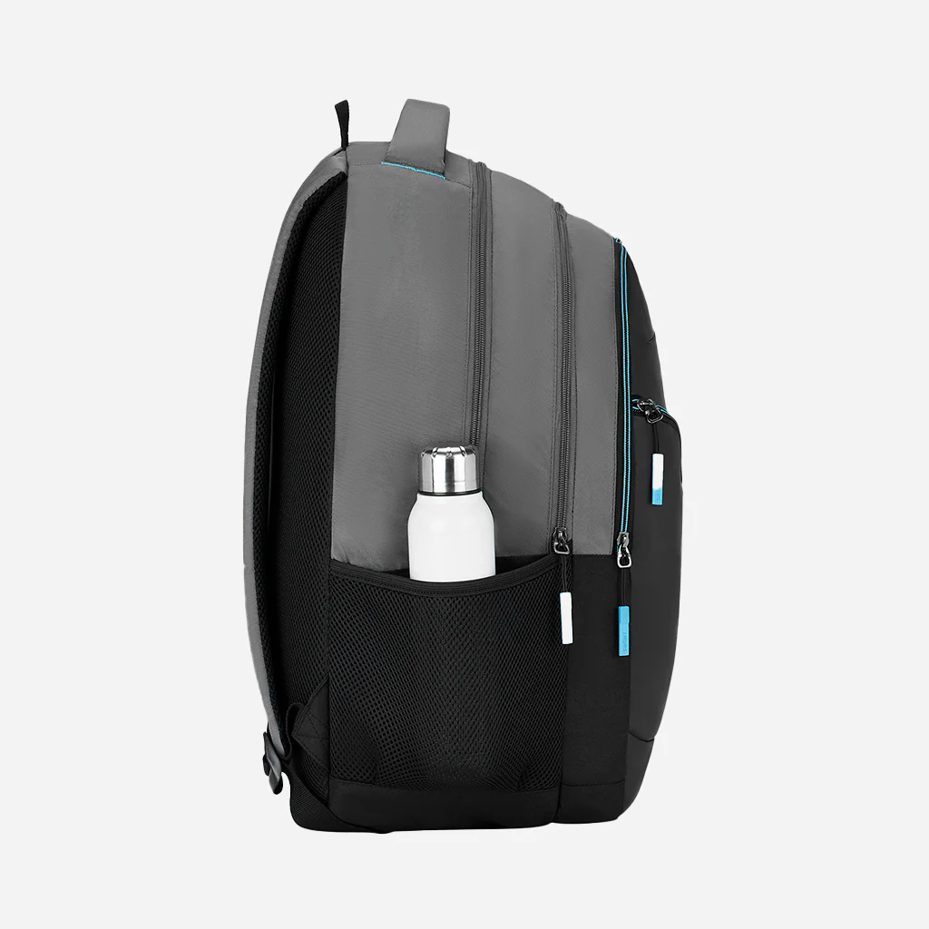 Safari Vogue 3 37L Black Laptop Backpack With Raincover - Image 8